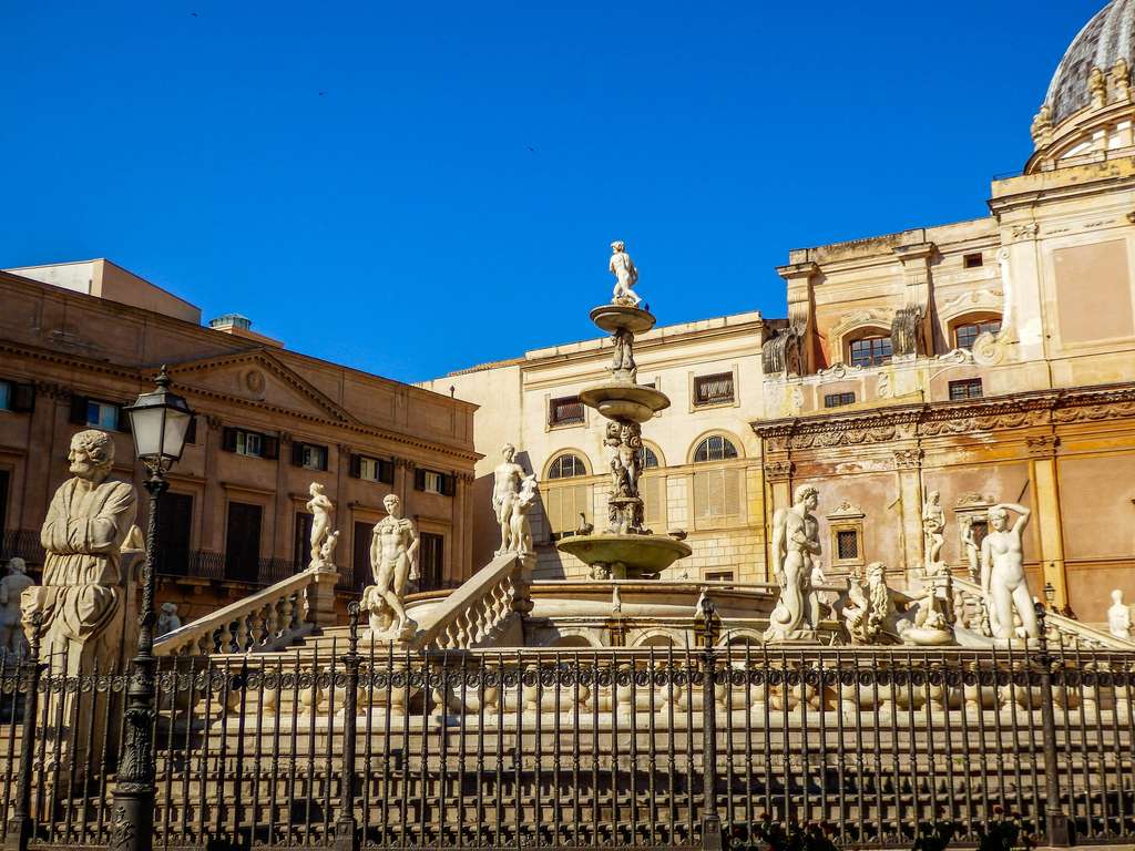 4 canti fountain Palermo