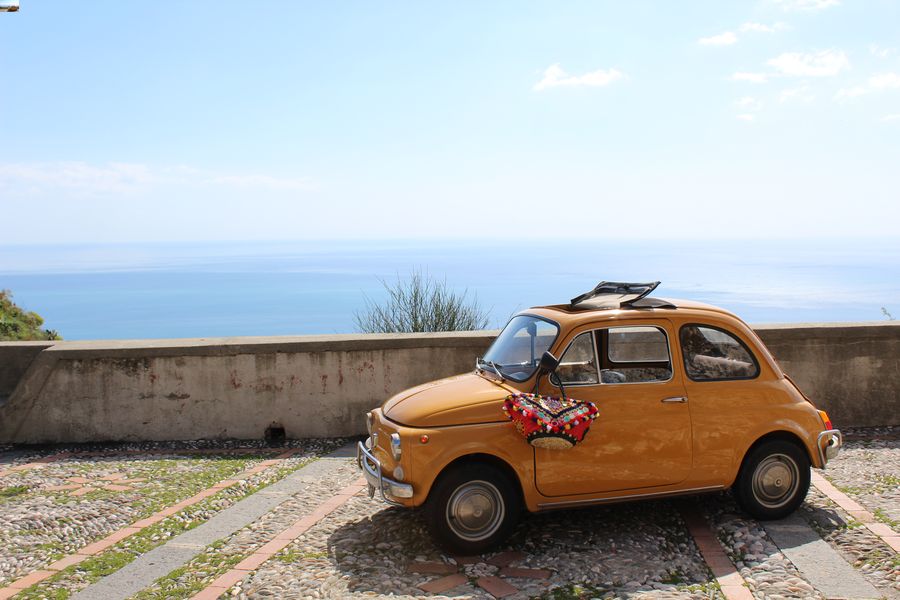 Vintage Fiat 500 Tour