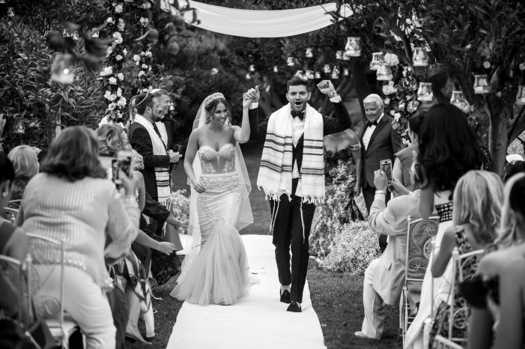 couple getting married in Sicily